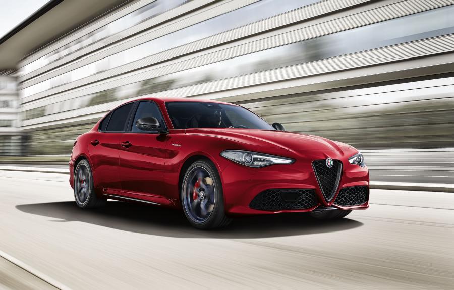  Alfa Romeo Giulia Veloce Ti Q4 (952) 2018 года  (фото 1 из 9)